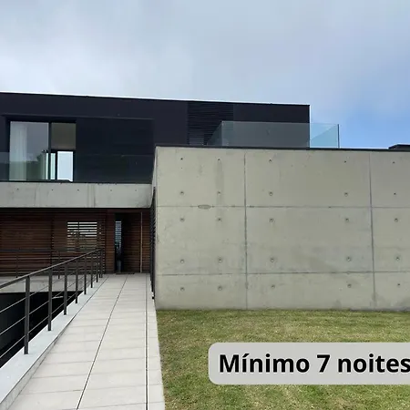 Casas Andoreiras فيلة